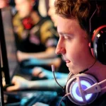 Tại sao tai nghe chụp tai gaming bị vọng âm? Cách xử lý triệt để